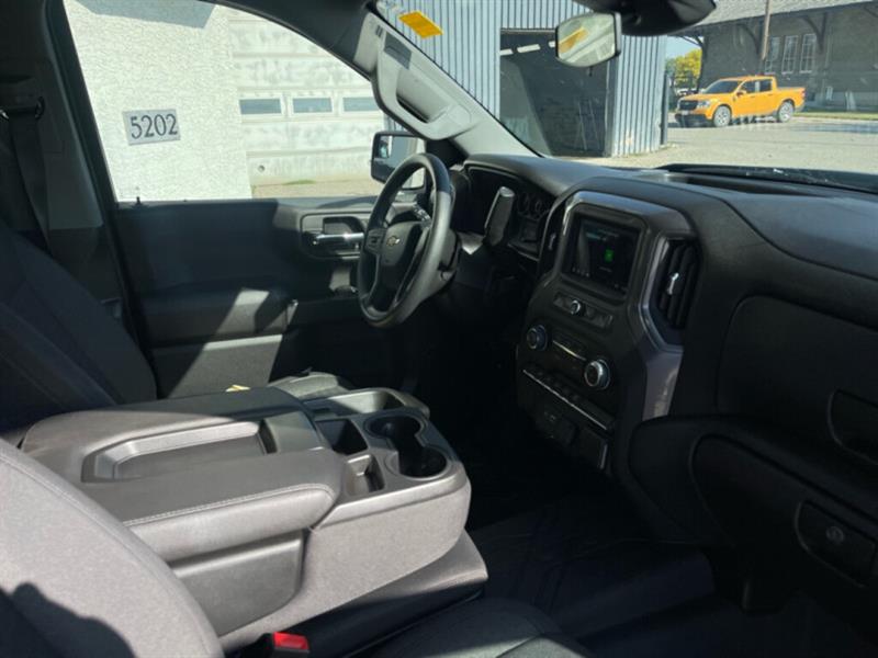 chevrolet Silverado 1500 2022 - 19