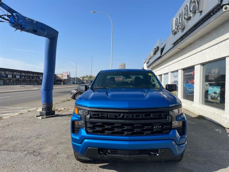 chevrolet Silverado 1500 2022 - 24