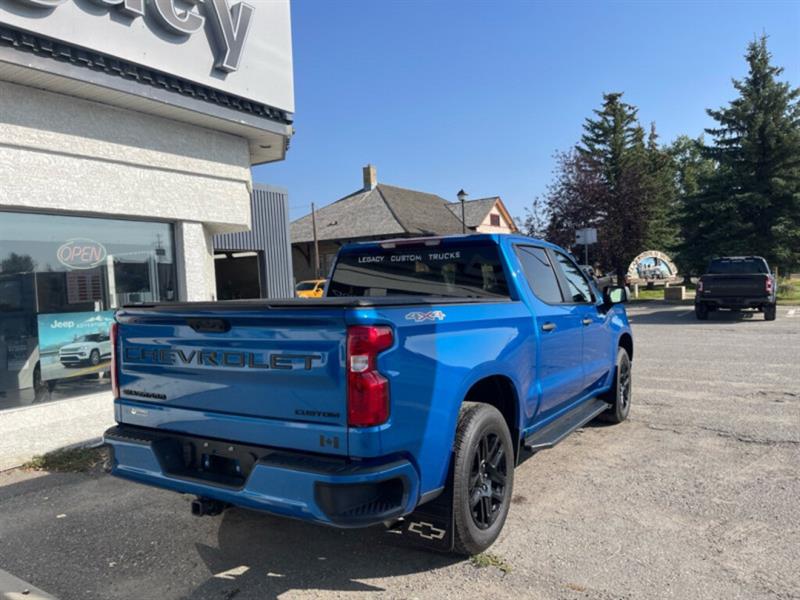 chevrolet Silverado 1500 2022 - 30