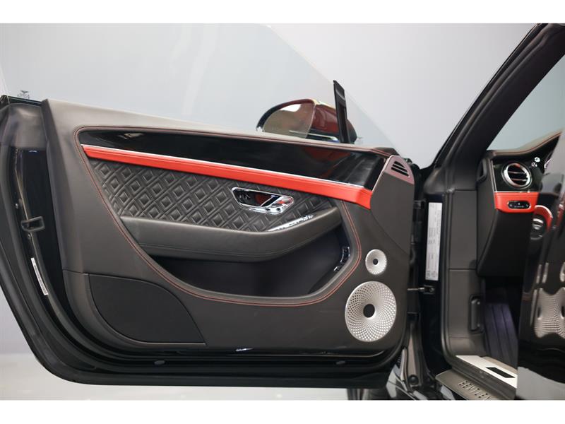 Bentley Continental 18