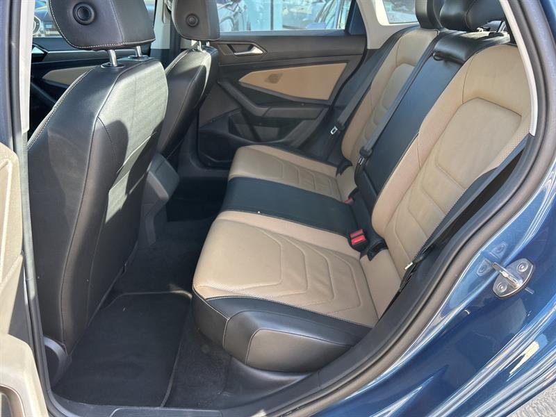 volkswagen Jetta 2019 - 12