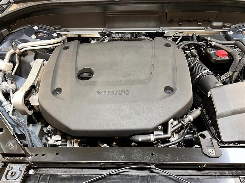 volvo XC60 2023 - 13