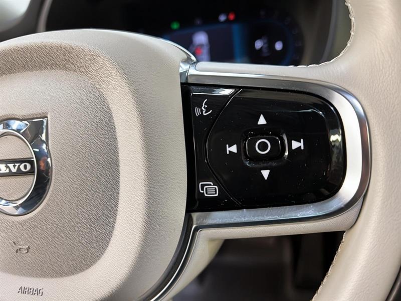 volvo XC60 2023 - 21