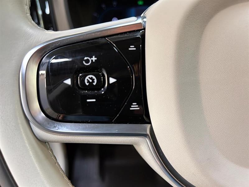 volvo XC60 2023 - 22