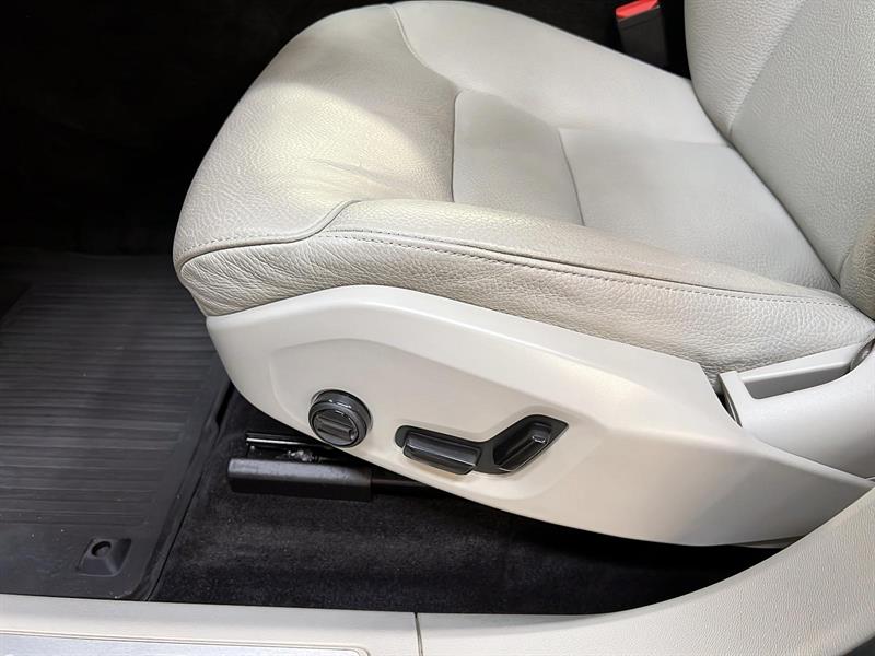 volvo XC60 2023 - 26