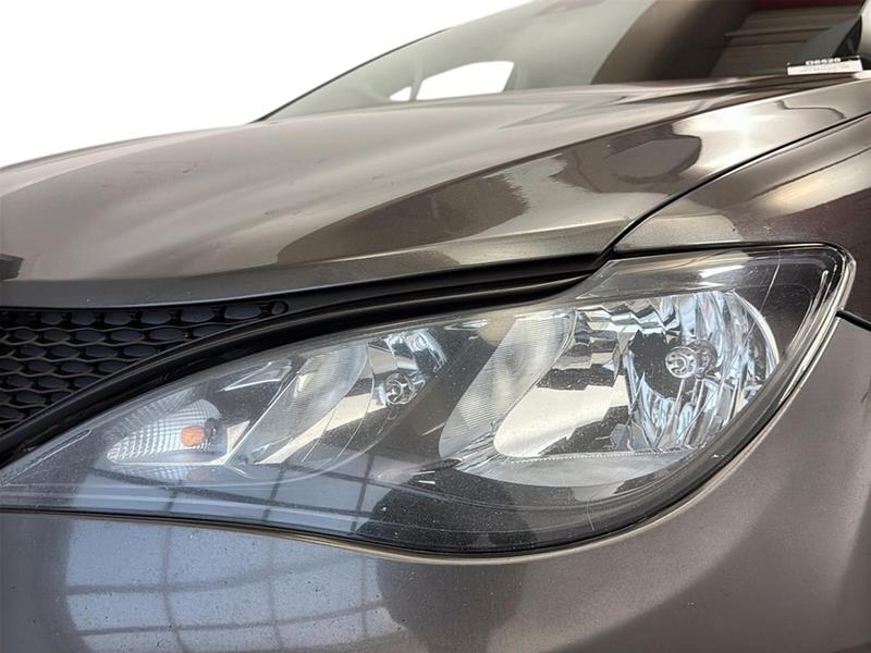 chrysler Grand Caravan 2023 - 3