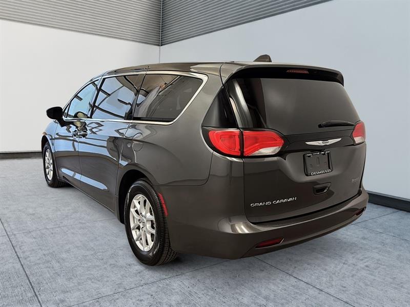 chrysler Grand Caravan 2023 - 7