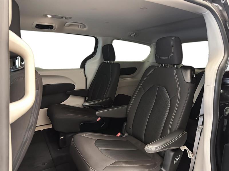 chrysler Grand Caravan 2023 - 19