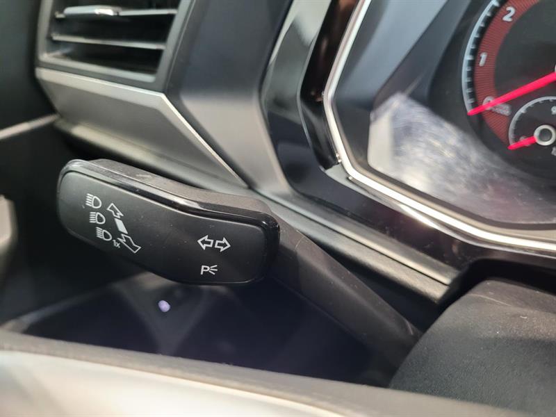 volkswagen Jetta 2019 - 8