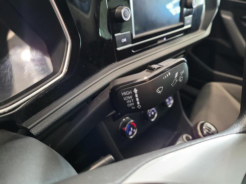 volkswagen Jetta 2019 - 9