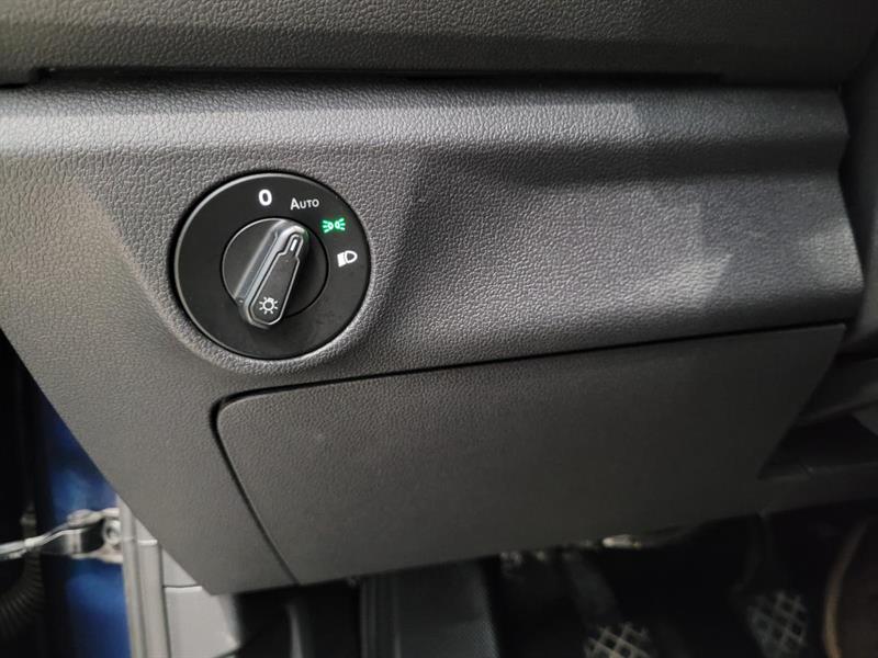 volkswagen Jetta 2019 - 10