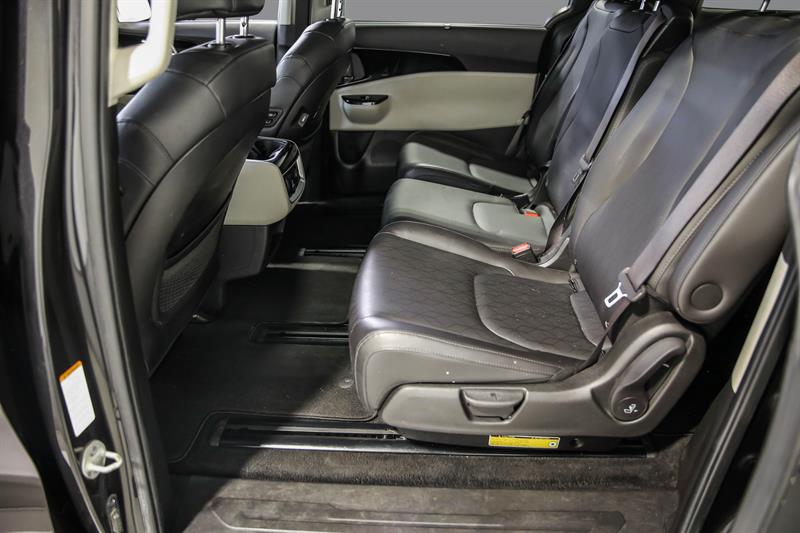 kia Carnival 2022 - 26