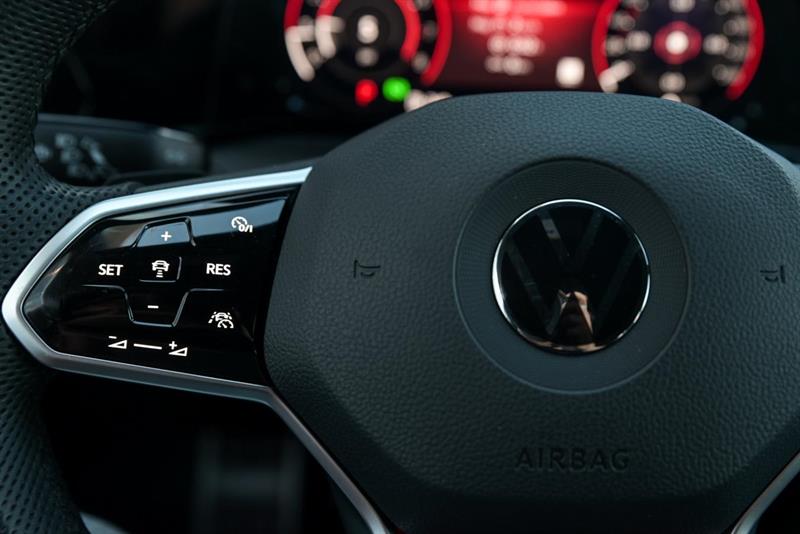 volkswagen Golf GTI 2022 - 14