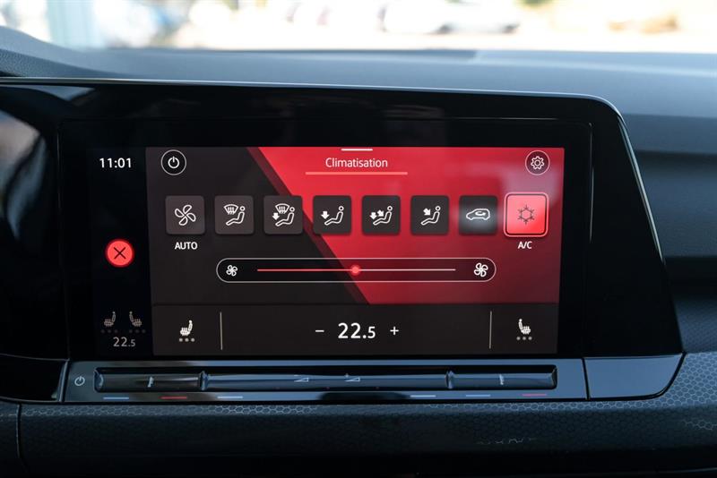 volkswagen Golf GTI 2022 - 17