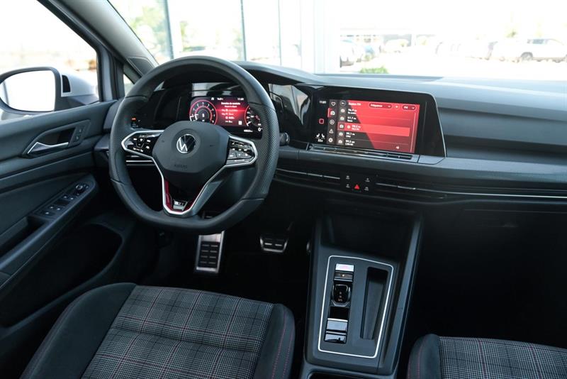 volkswagen Golf GTI 2022 - 21