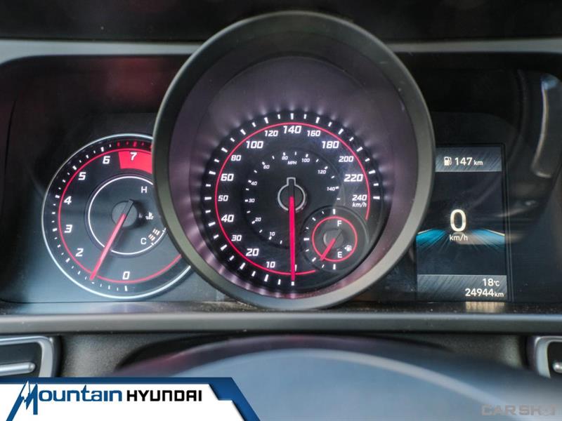 hyundai Elantra 2023 - 17