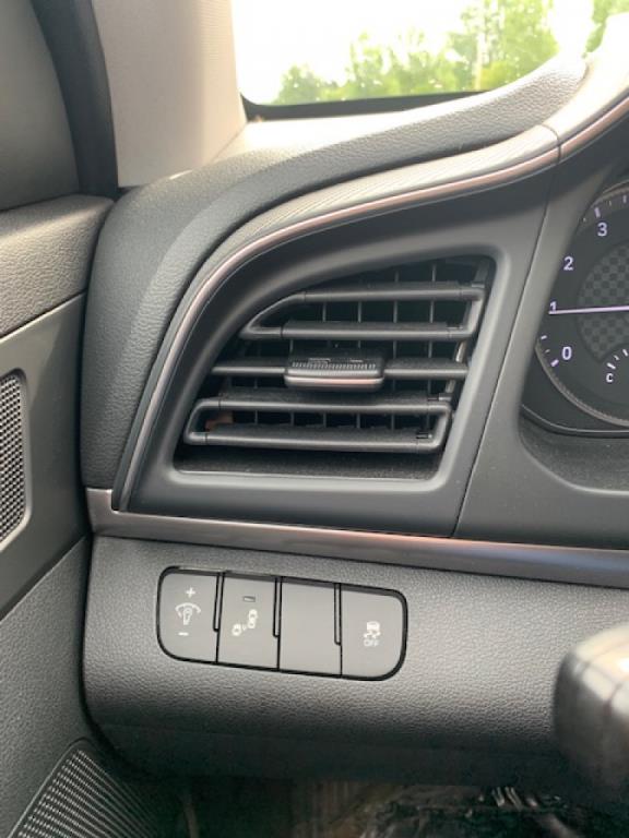 hyundai Elantra 2019 - 16