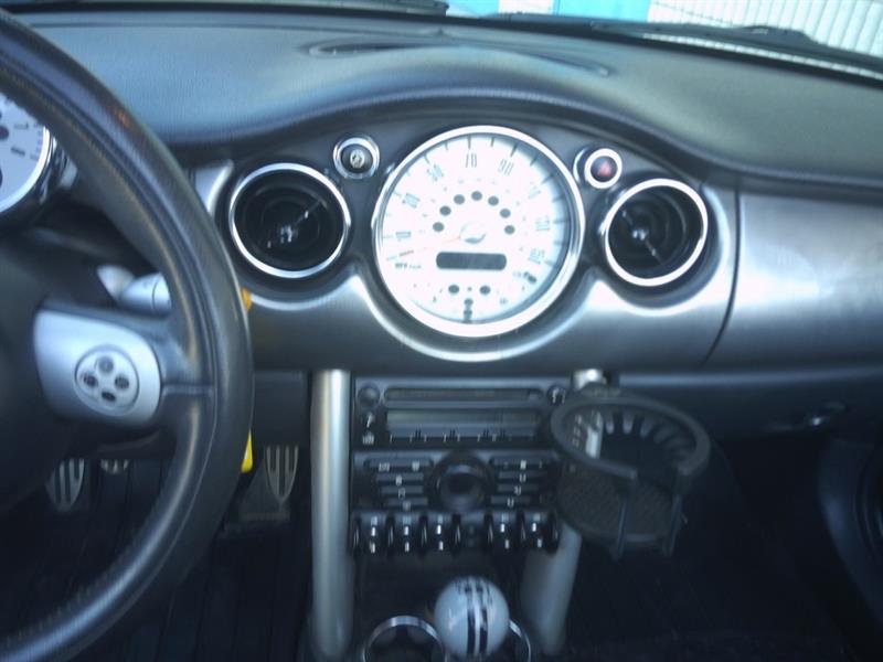 mini Cooper décapotable 2006 - 12
