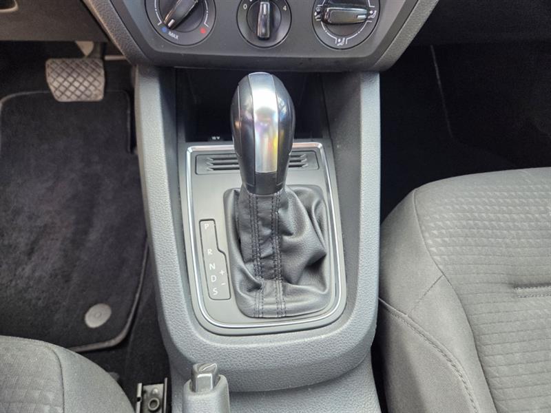 volkswagen Berline Jetta 2015 - 24