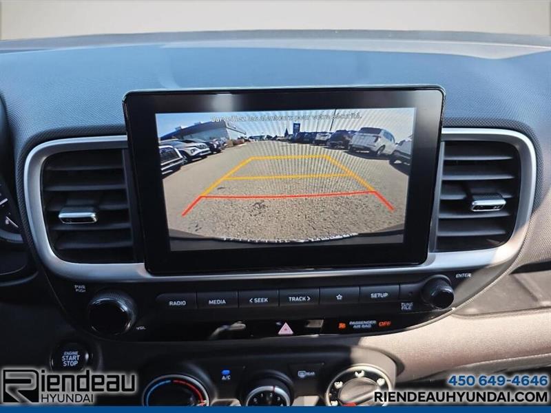 hyundai Venue 2021 - 17