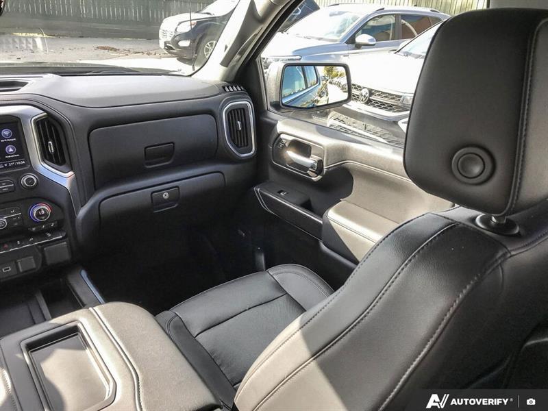 chevrolet Silverado 1500 2021 - 24