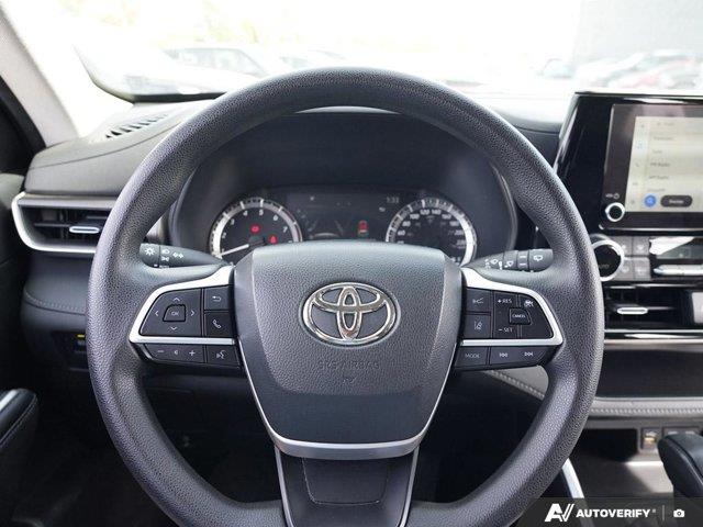 toyota Highlander 2023 - 16