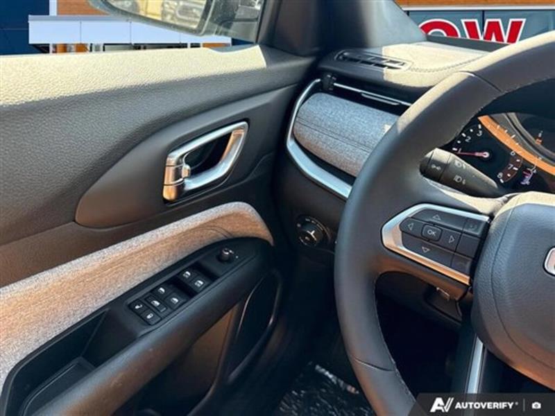 jeep Compass 2025 - 17