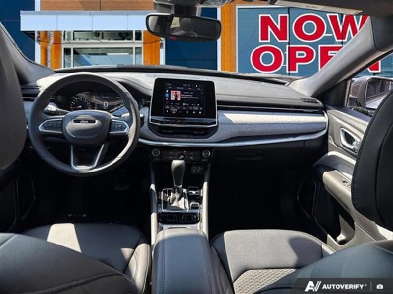 jeep Compass 2025 - 24