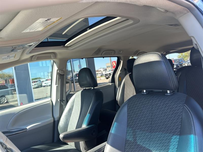 toyota Sienna 2014 - 4