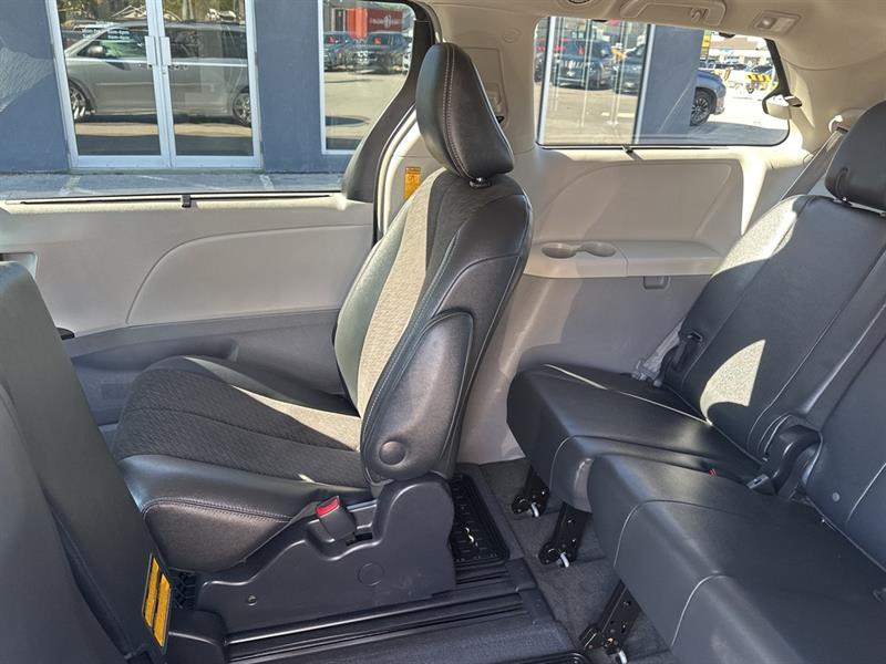 toyota Sienna 2014 - 19