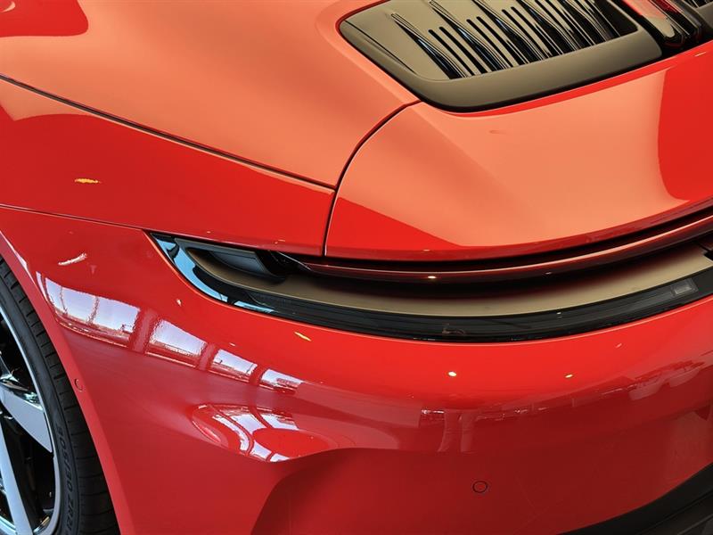 porsche 911 2025 - 12