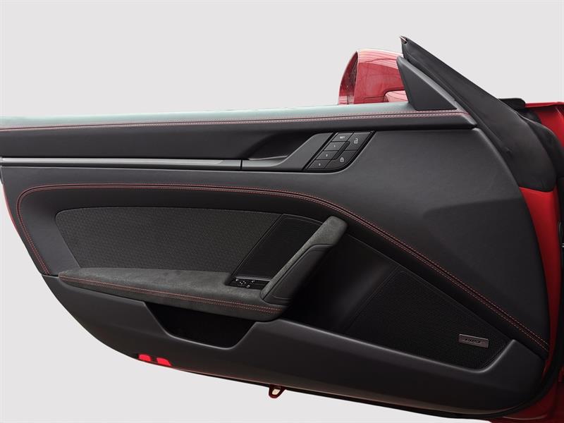 porsche 911 2025 - 32