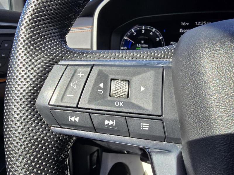 mitsubishi Outlander 2023 - 18