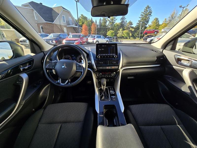 mitsubishi Eclipse Cross 2023 - 12