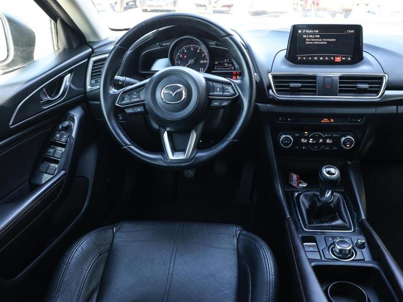 mazda Mazda3 Sport 2018 - 11