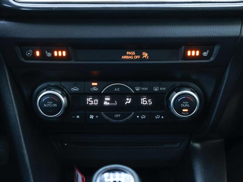 mazda Mazda3 Sport 2018 - 17