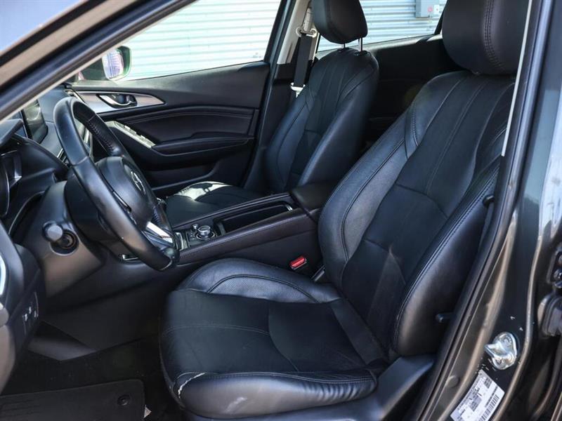 mazda Mazda3 Sport 2018 - 19