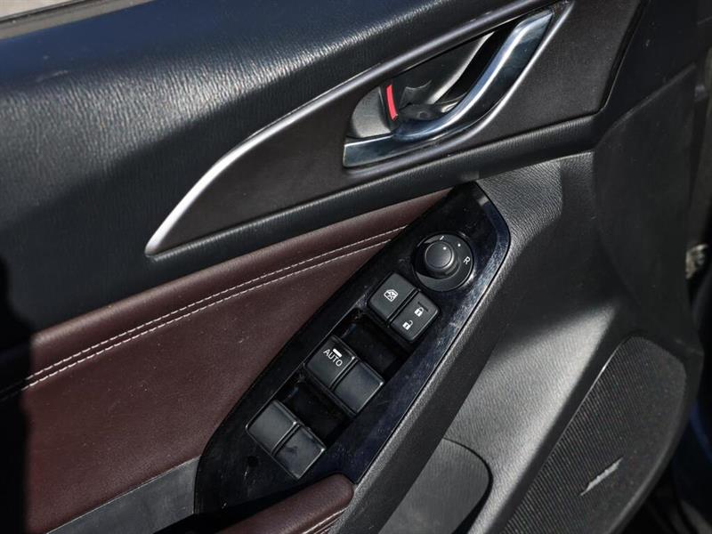 mazda Mazda3 Sport 2018 - 21