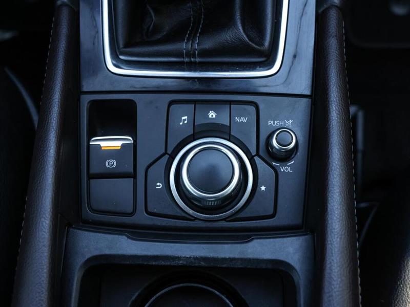 mazda Mazda3 Sport 2018 - 27