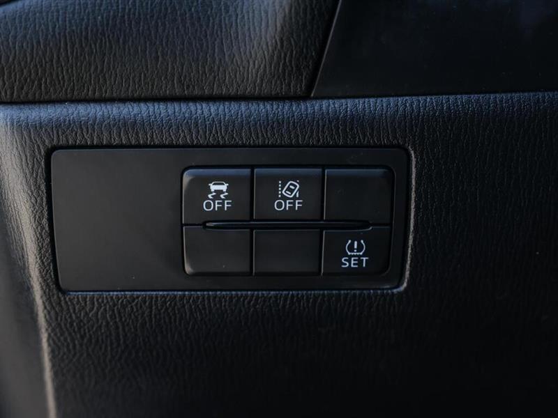 mazda Mazda3 Sport 2018 - 28