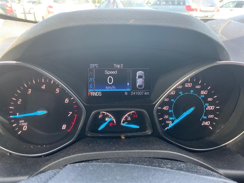 ford Escape 2015 - 11