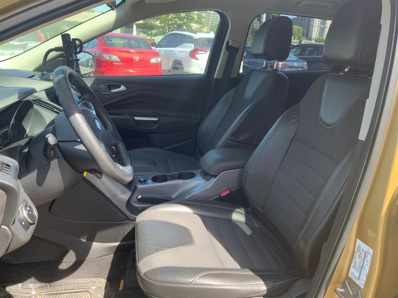 ford Escape 2015 - 18