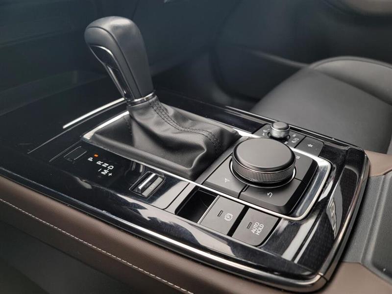 mazda CX-30 2023 - 24