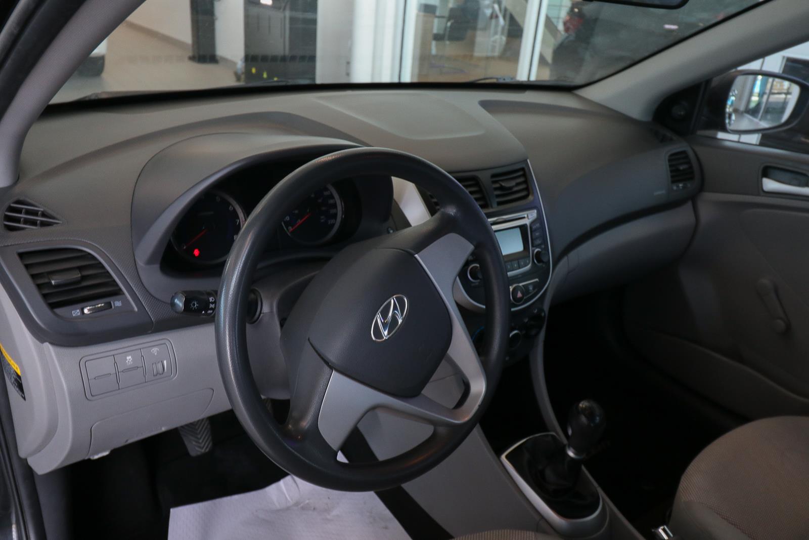 hyundai Accent 2014 - 10