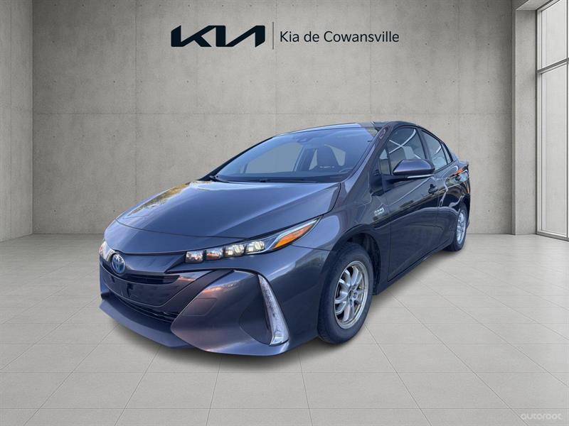 toyota Prius Prime 2021