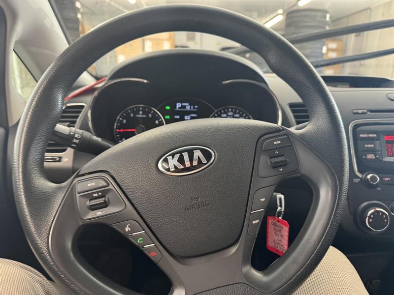 kia Forte 2018 - 18