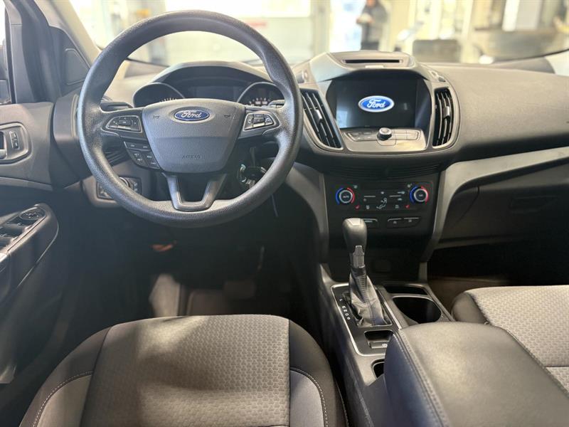 ford Escape 2017 - 12