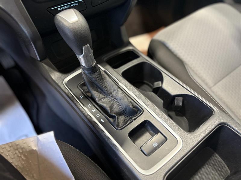 ford Escape 2017 - 23