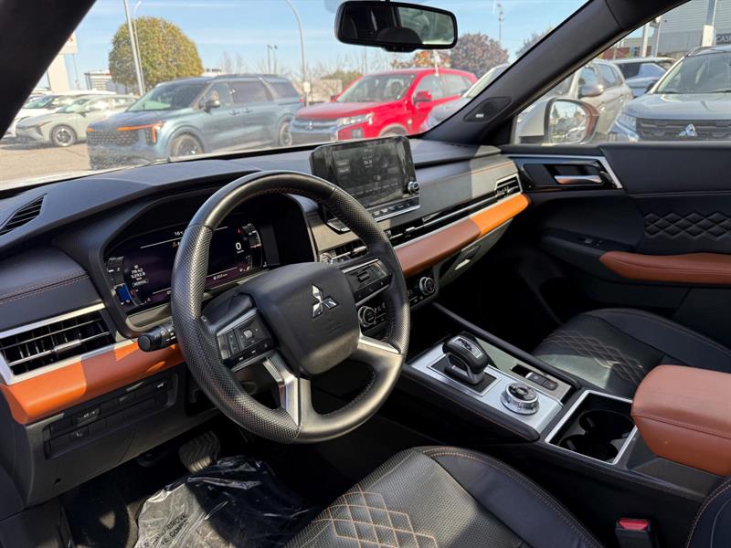 mitsubishi Outlander 2023 - 8