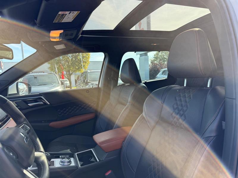 mitsubishi Outlander 2023 - 9